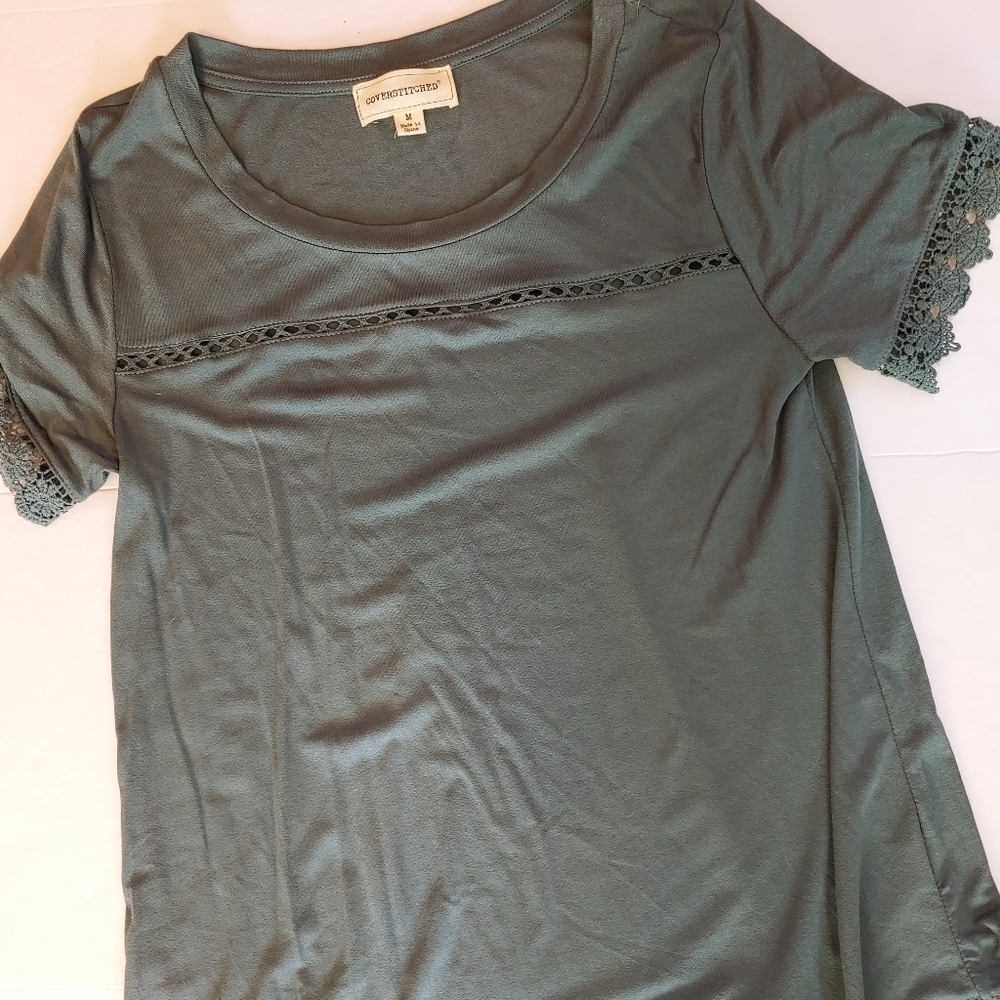 Stretchy Tee Lace Trim M